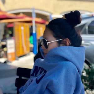 Meet your Posher, Yeong